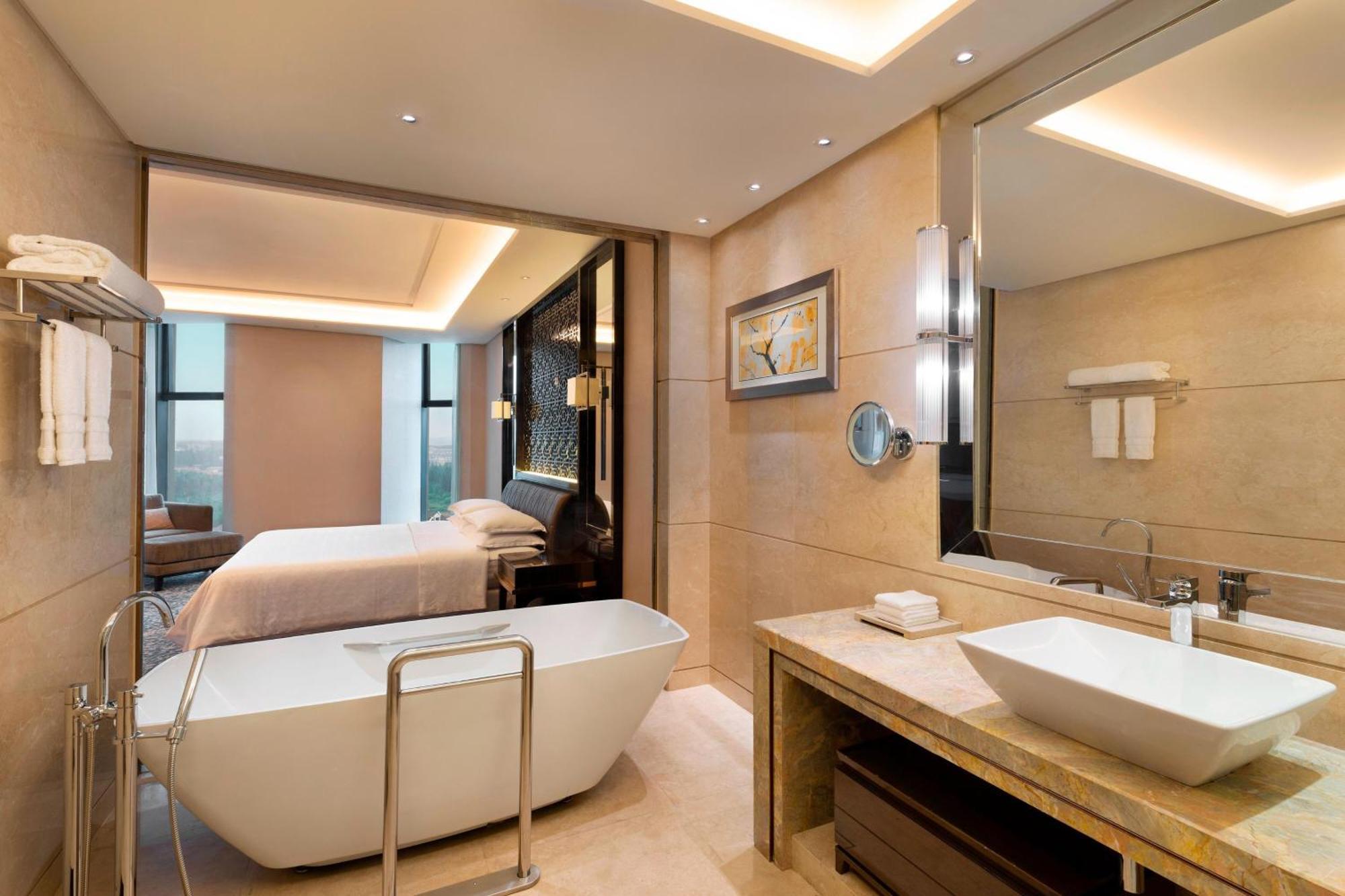 Sheraton Changchun Jingyuetan Hotel Ngoại thất bức ảnh